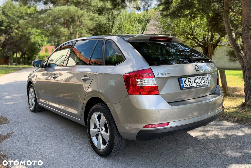 Skoda RAPID 1.2 TSI Elegance - 10