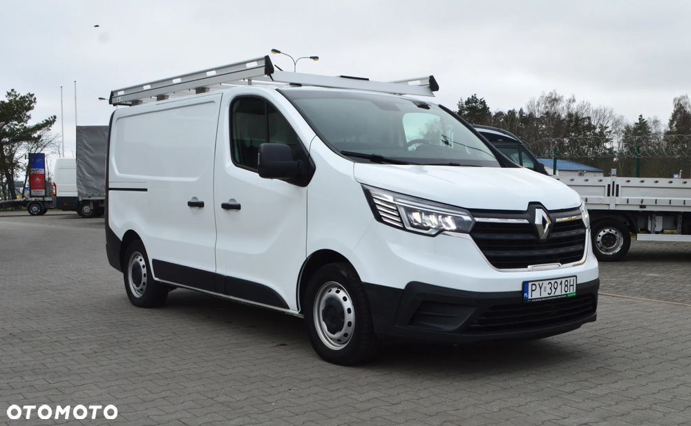 Renault TRAFIC - 8