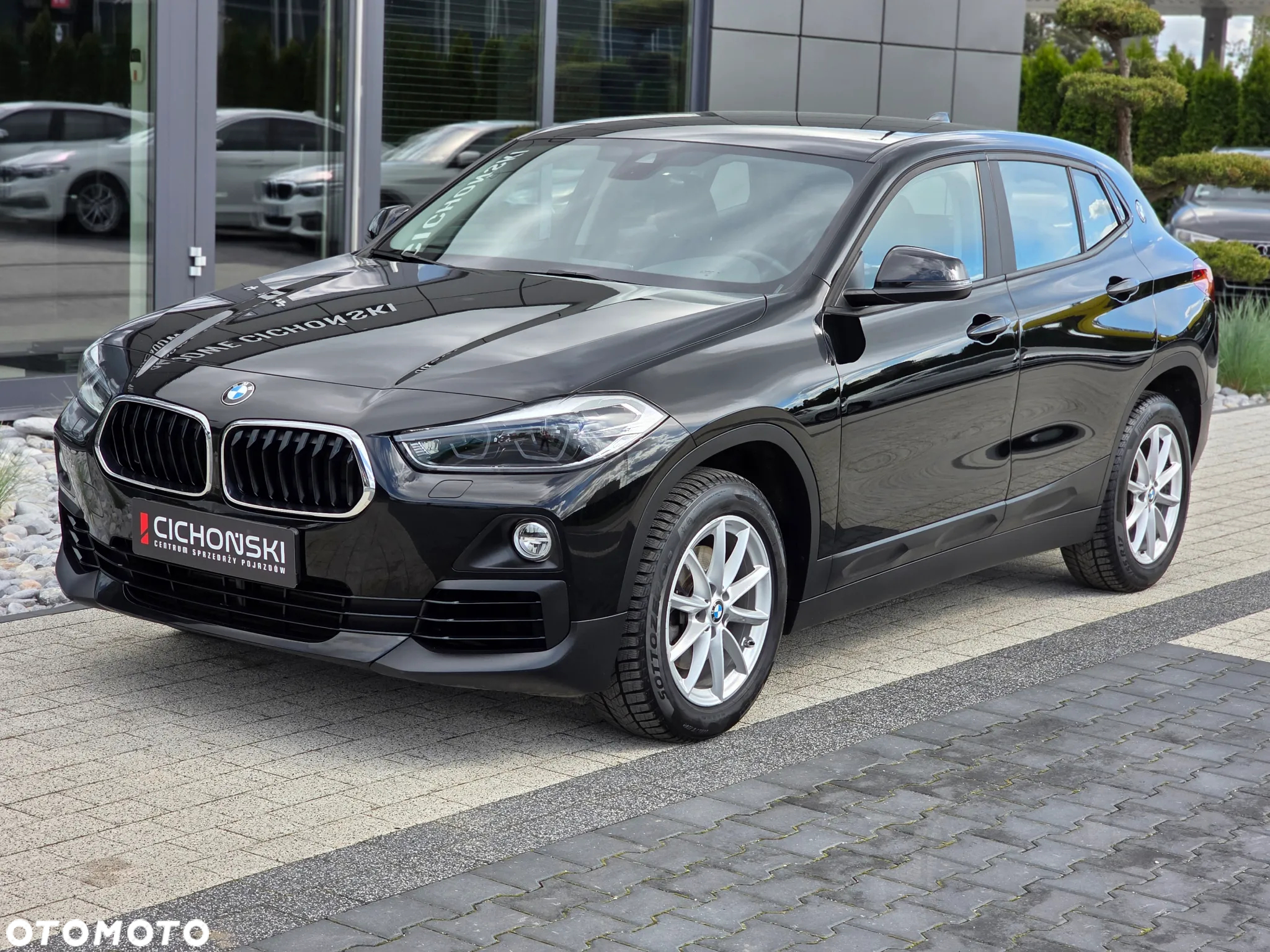 BMW X2 sDrive18d Business Edition sport - 33