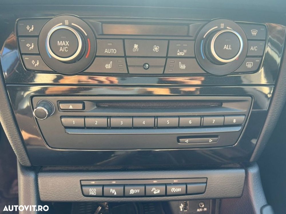 BMW X1 xDrive18d - 14