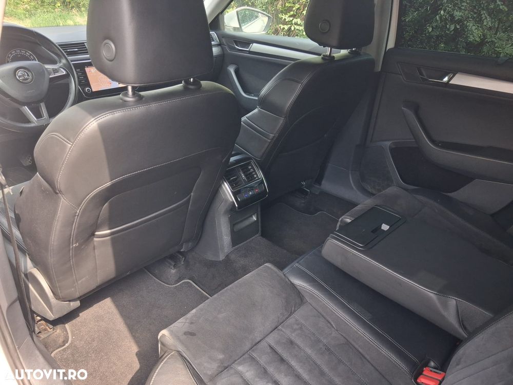 Skoda Superb 2.0 TDI Laurin & Klement - 19