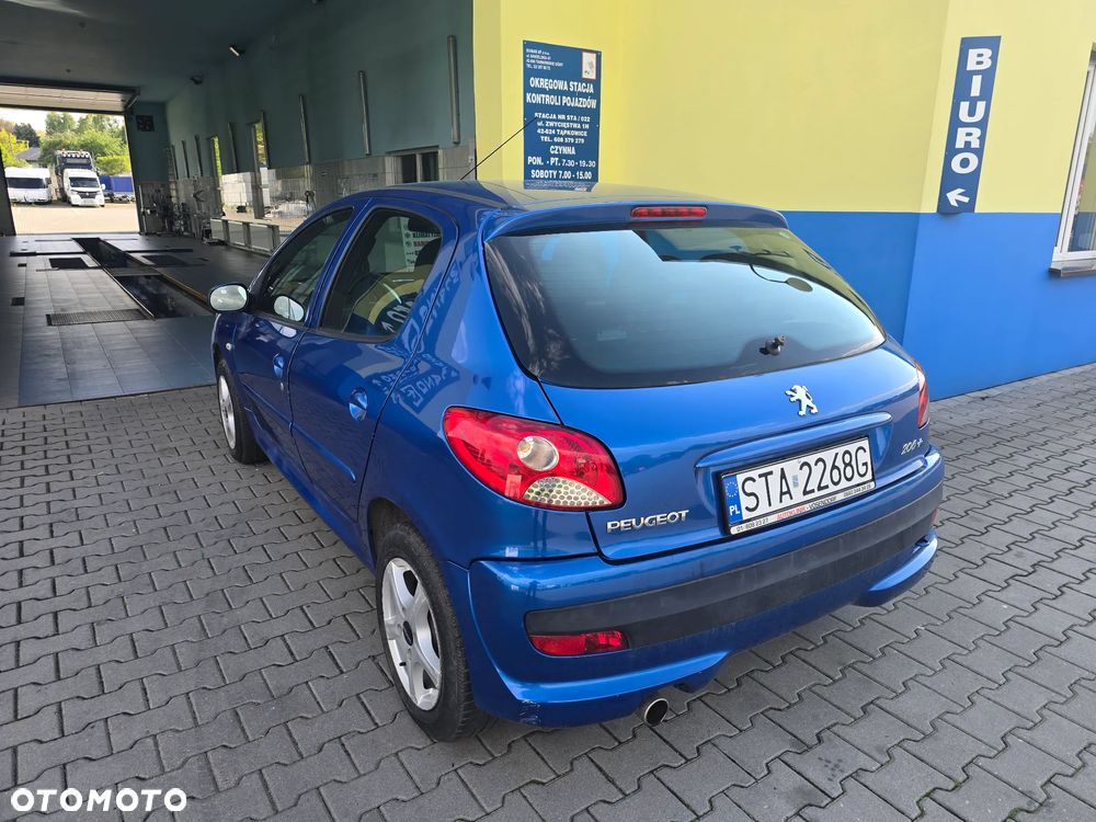 Peugeot 206 plus 75 Street Racing - 4