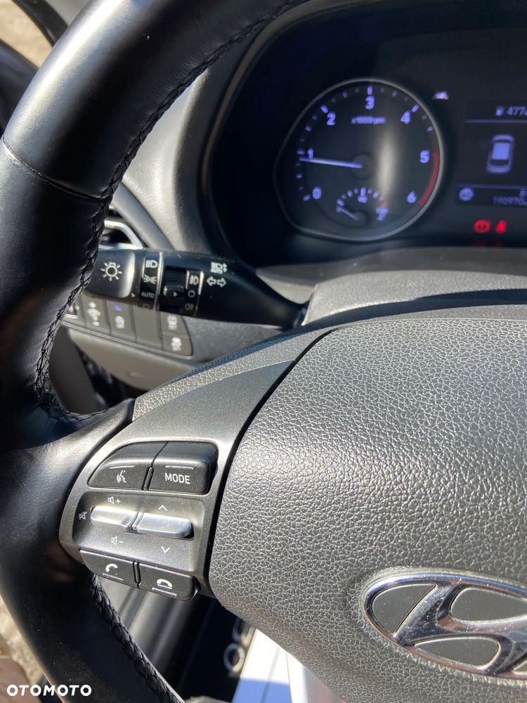 Hyundai i30 - 19