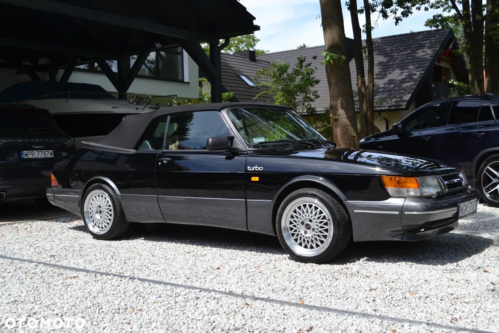 Saab 900 - 8
