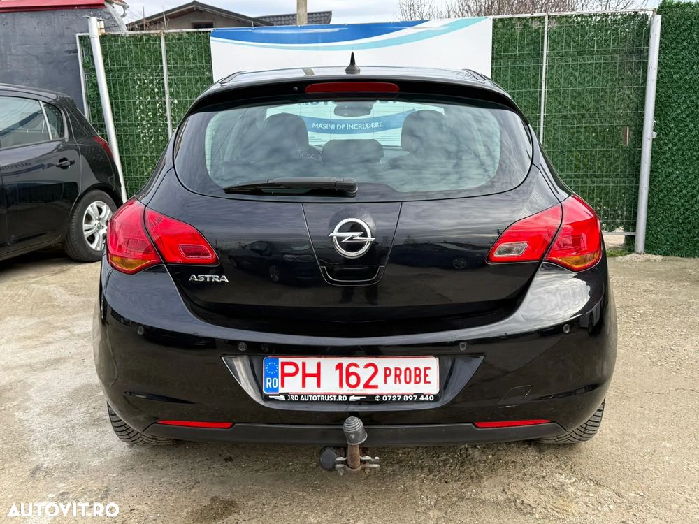 Opel Astra 1.6 Cosmo - 18