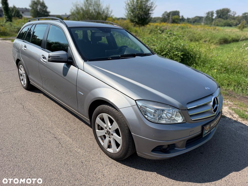 Mercedes-Benz Klasa C 200 (BlueEFFICIENCY) 7G-TRONIC Avantgarde - 3