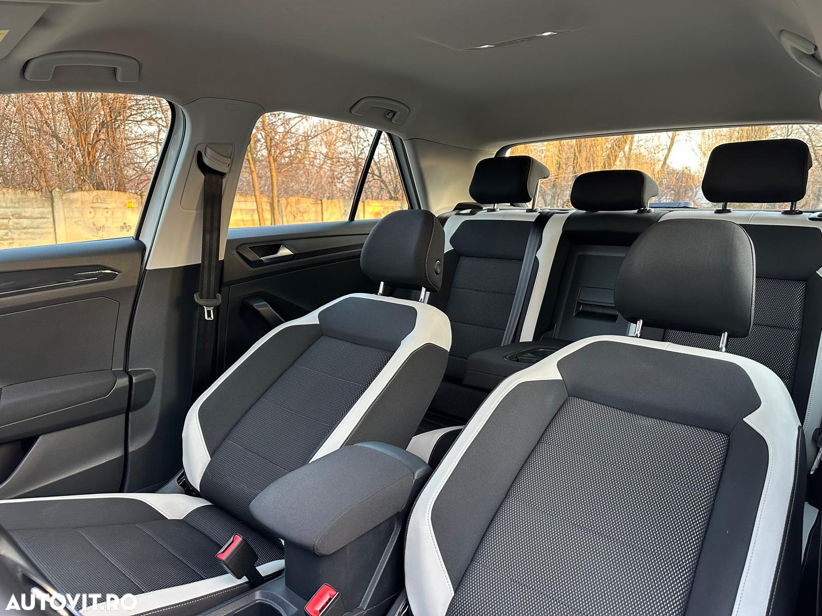 Volkswagen T-ROC 2.0 TDI DSG Style - 14