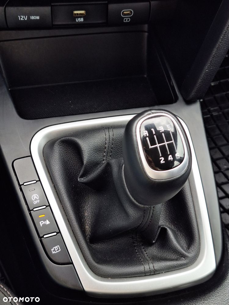 Kia Ceed 1.5 T-GDI M - 7