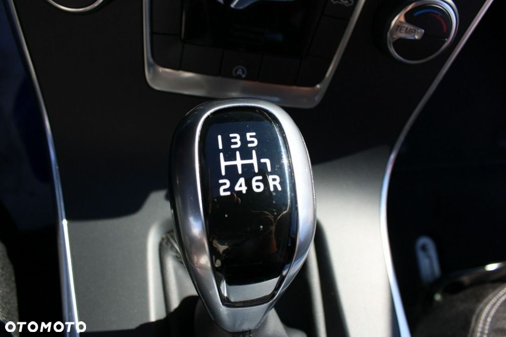 Volvo S60 - 27