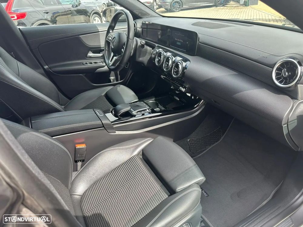 Mercedes-Benz CLA 180 - 15