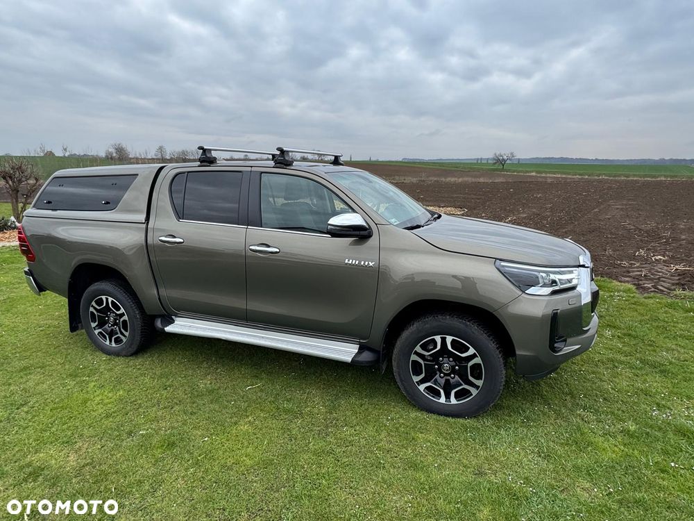 Toyota Hilux 2.8 D-4D Double Cab SR5 4x4 - 1