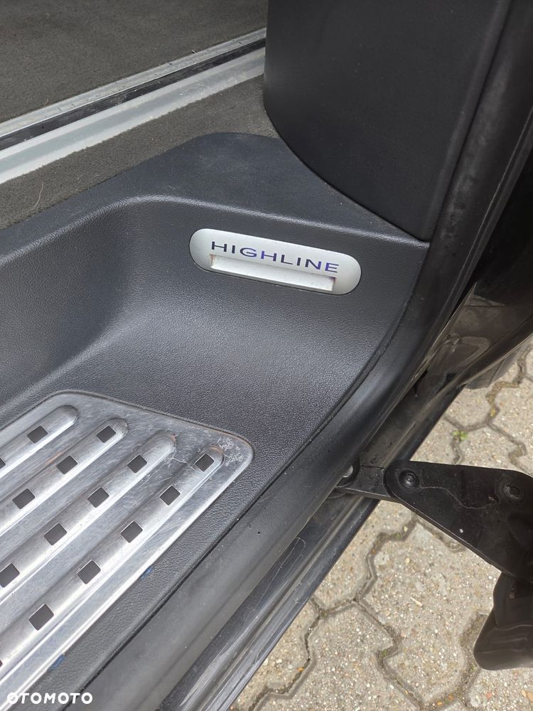 Volkswagen Multivan - 7