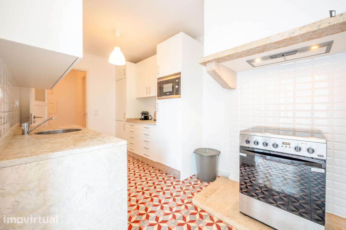 Quarto - localizado em Alameda Lisbon - Grande imagem: 4/15