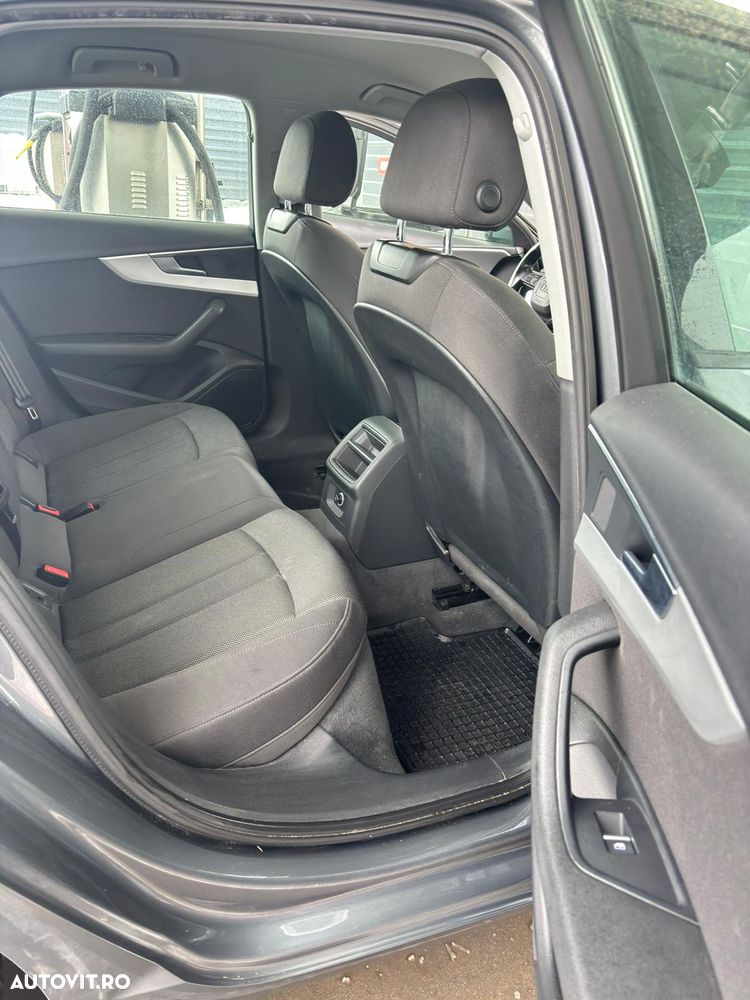 Audi A4 2.0 TDI - 13