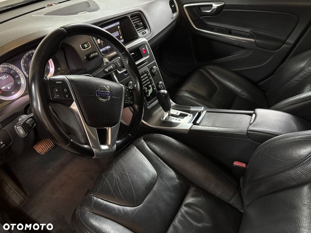 Volvo S60 ver-2-5-t5 - 4