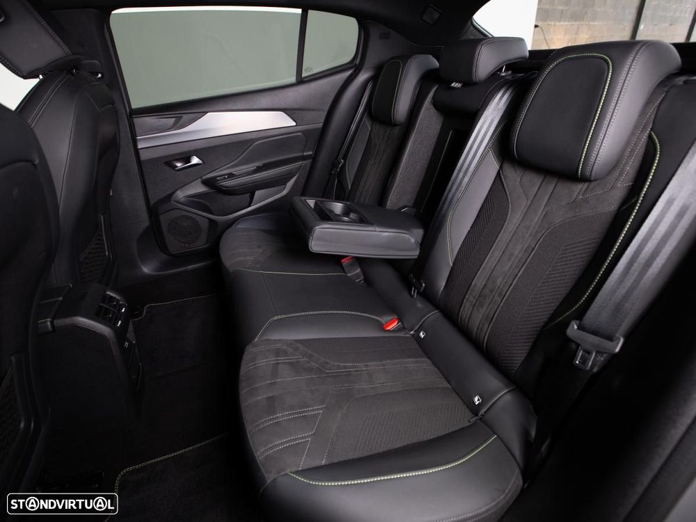 Peugeot 408 1.6 Hybrid GT e-EAT8 - 10