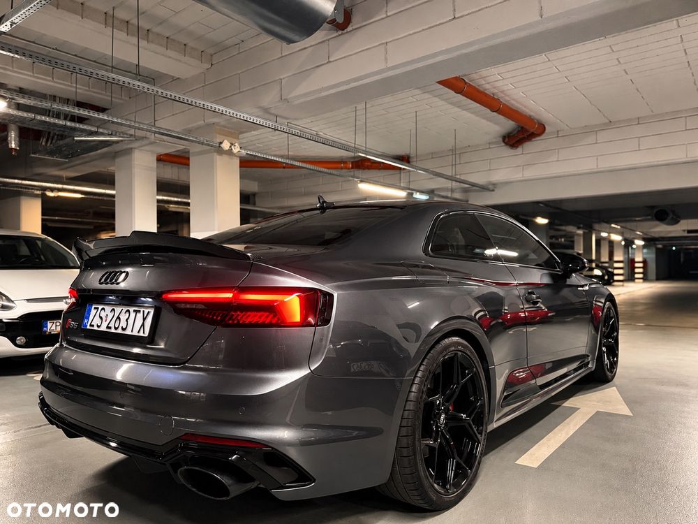 Audi RS5 Coupé - 2