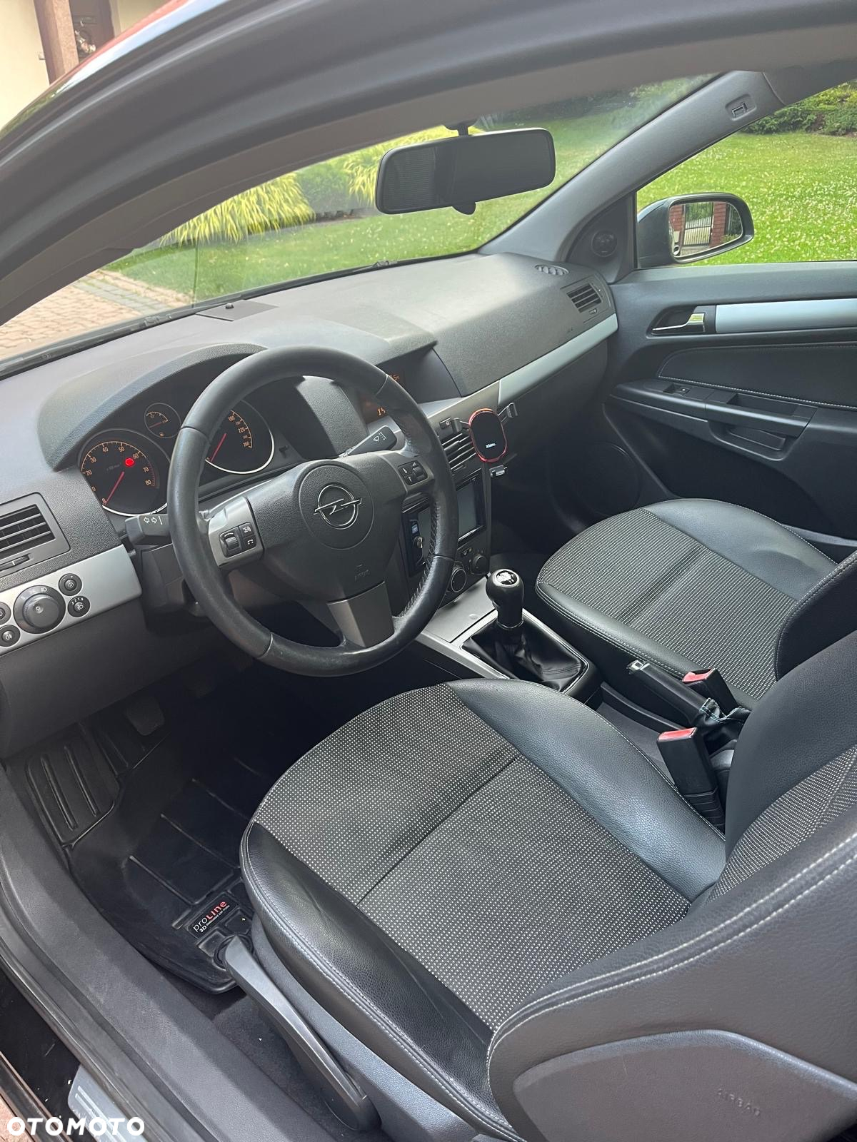 Opel Astra - 9