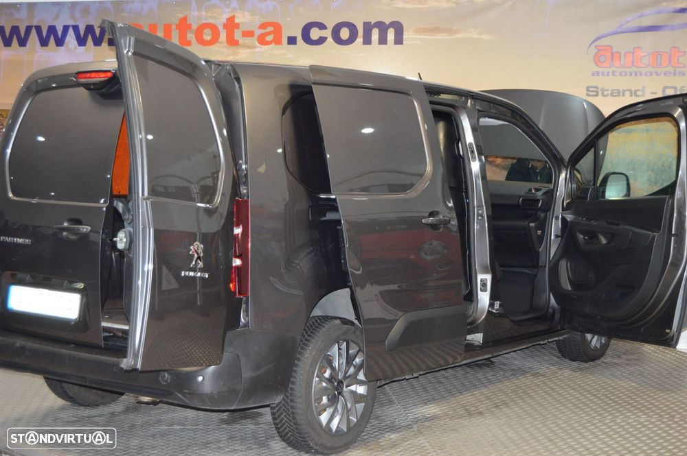 Peugeot Partner 1.5 BlueHDi Asphalt Longa - 13