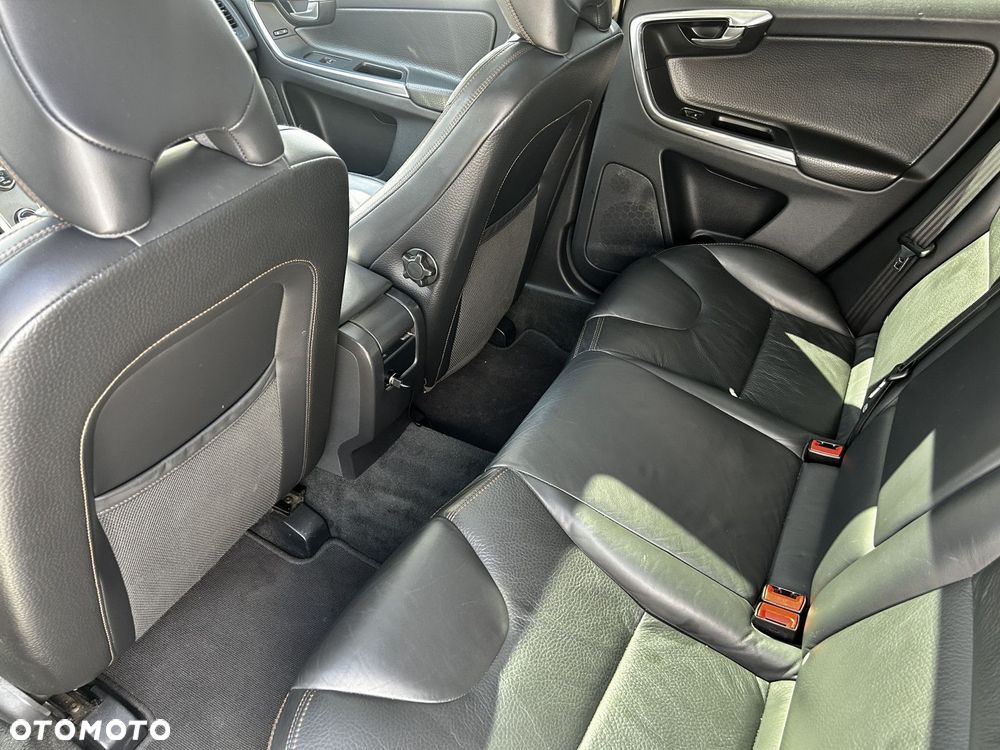 Volvo XC 60 - 13
