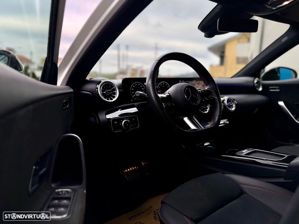 Mercedes-Benz A 200 AMG Line Aut. - 12