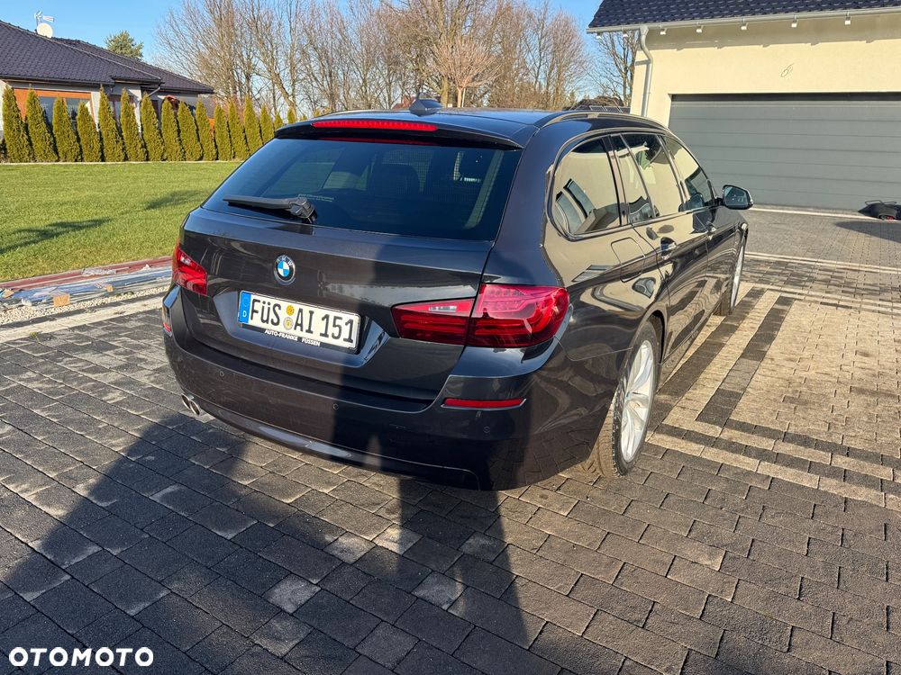 BMW Seria 5 520d xDrive Luxury Line - 4