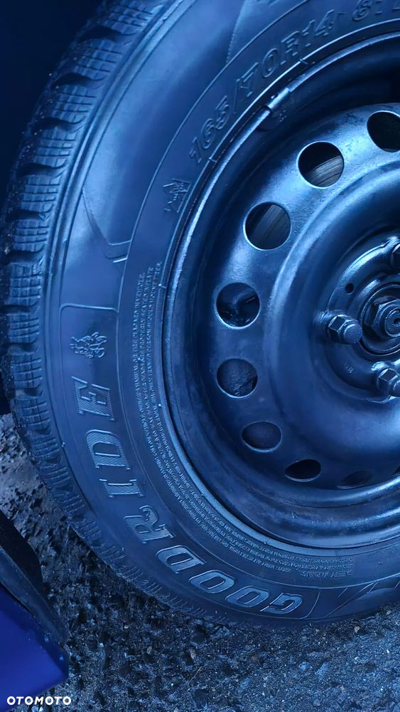 Honda Civic 1.4i - 10