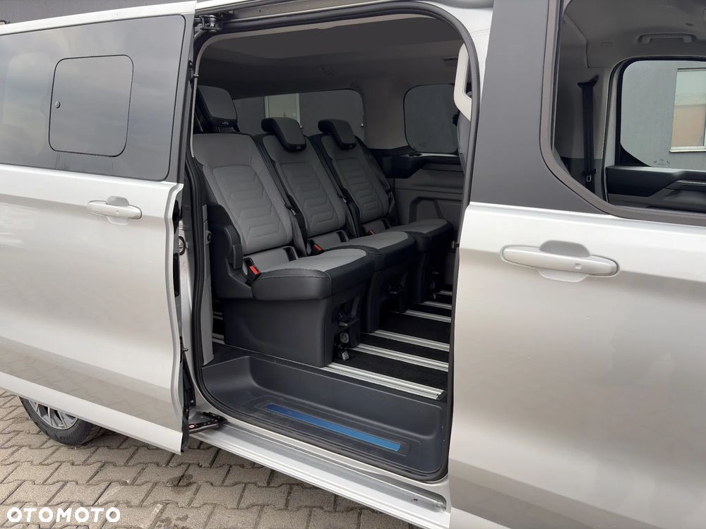 Ford Tourneo Custom 2.0 EcoBlue 320 AWD L2 Titanium - 20