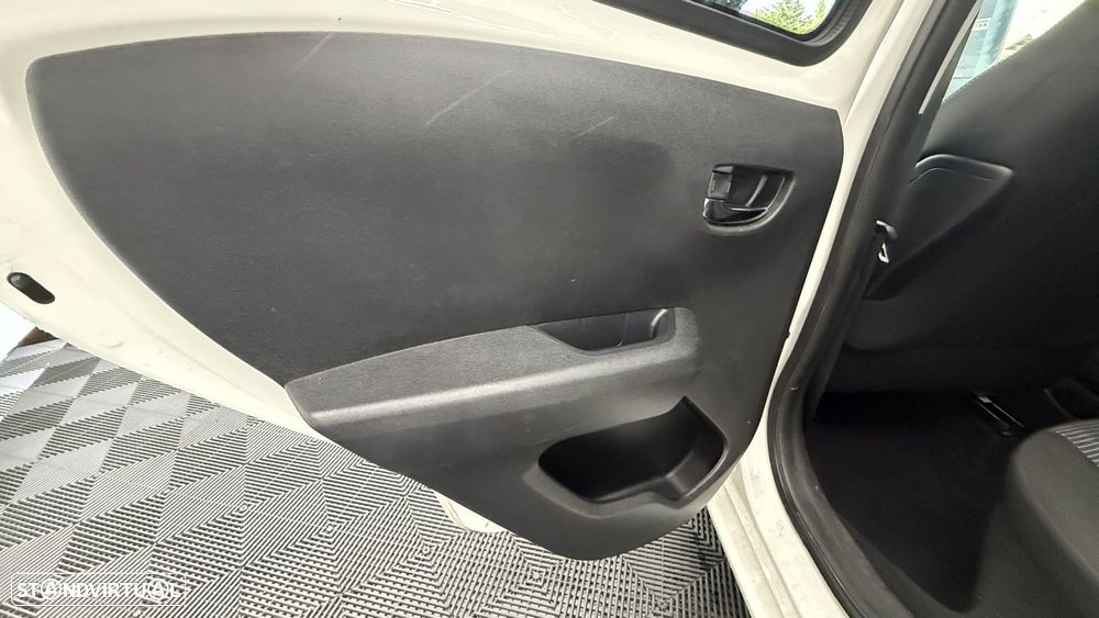 Peugeot 108 1.2 VTi Allure - 17