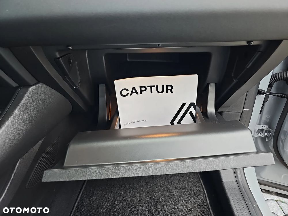 Renault Captur - 22
