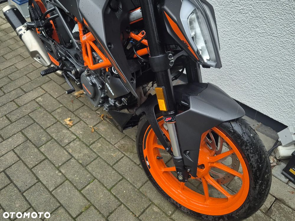KTM Duke 125 - 15