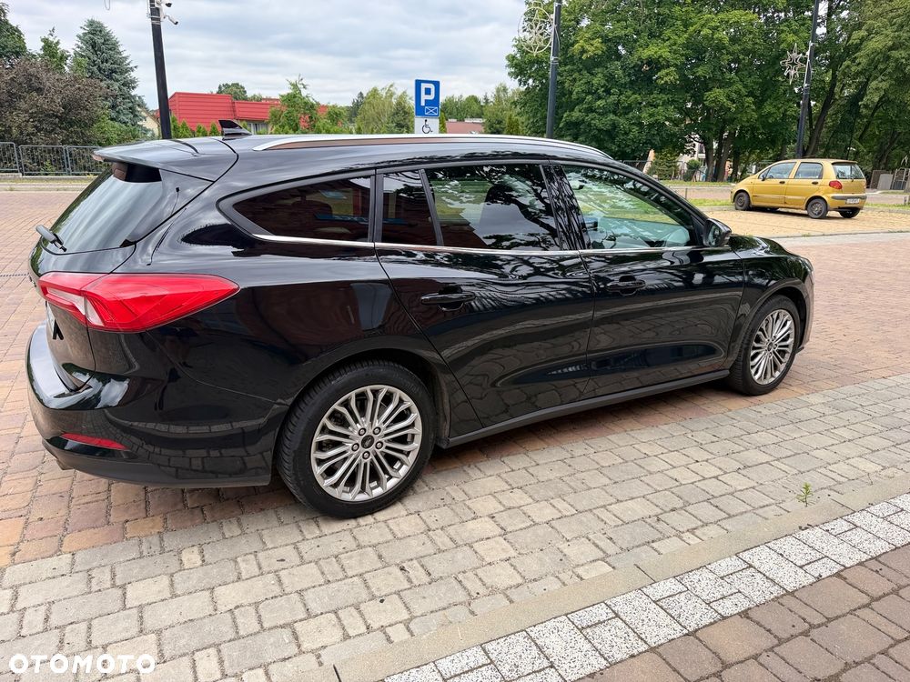 Ford Focus 1.5 EcoBlue Titanium X - 6