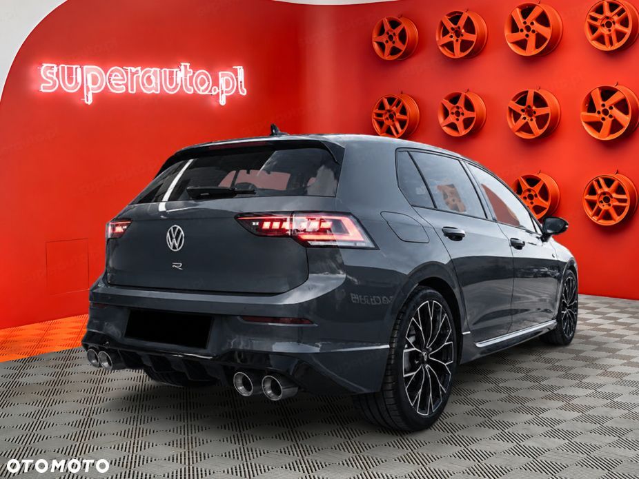 Volkswagen Golf 2.0 TSI 4Motion R DSG - 2