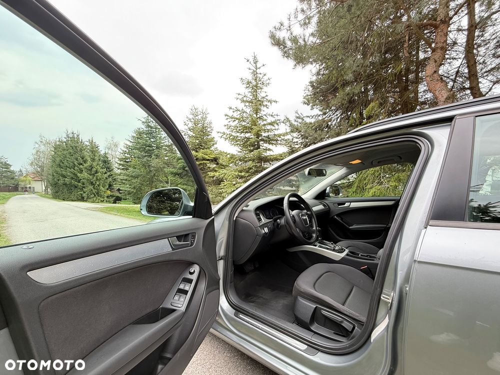 Audi A4 Avant 2.0 TDI DPF multitronic Ambiente - 11