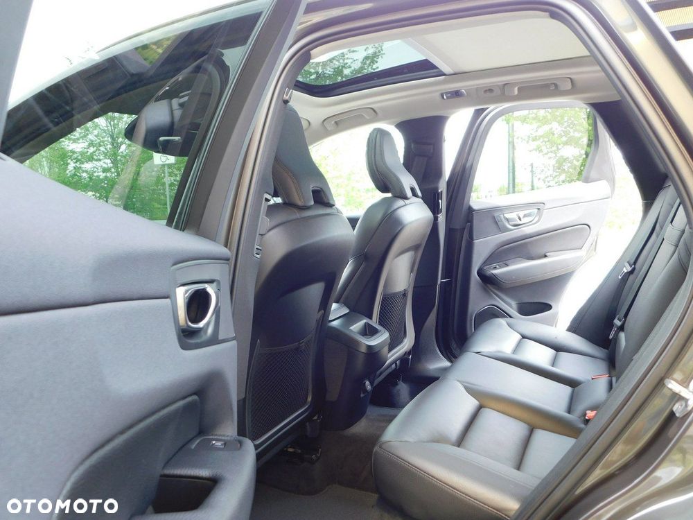 Volvo XC 60 B4 B Inscription - 15