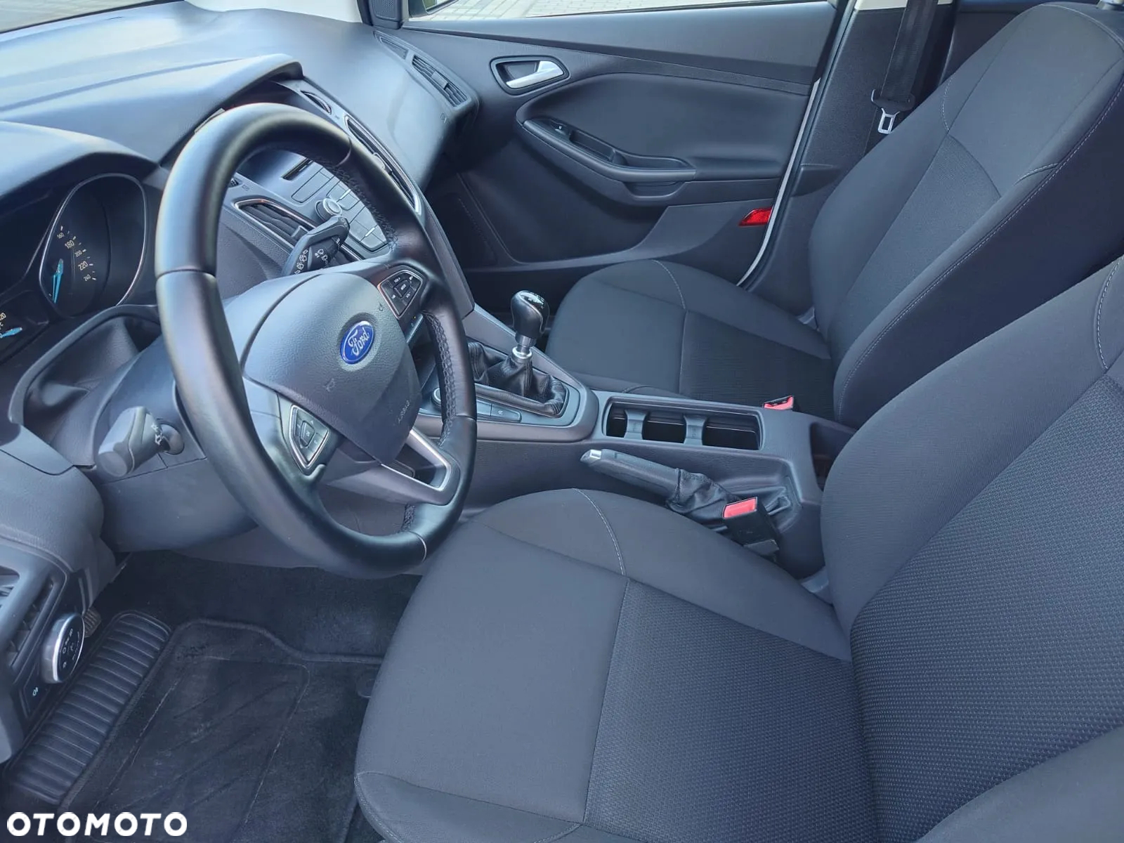 Ford Focus - 17