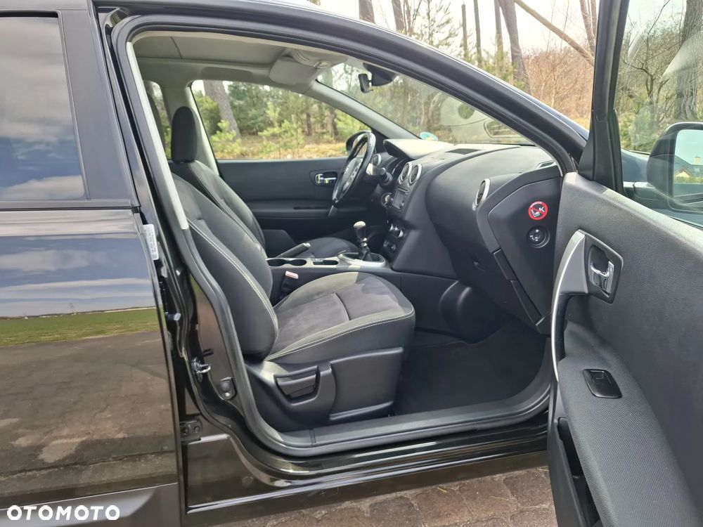 Nissan Qashqai+2 - 9