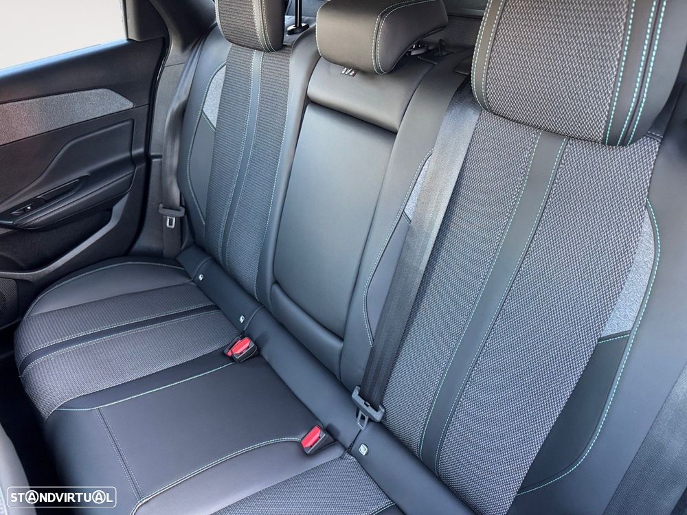 Peugeot 308 SW 1.2 PureTech Allure - 13