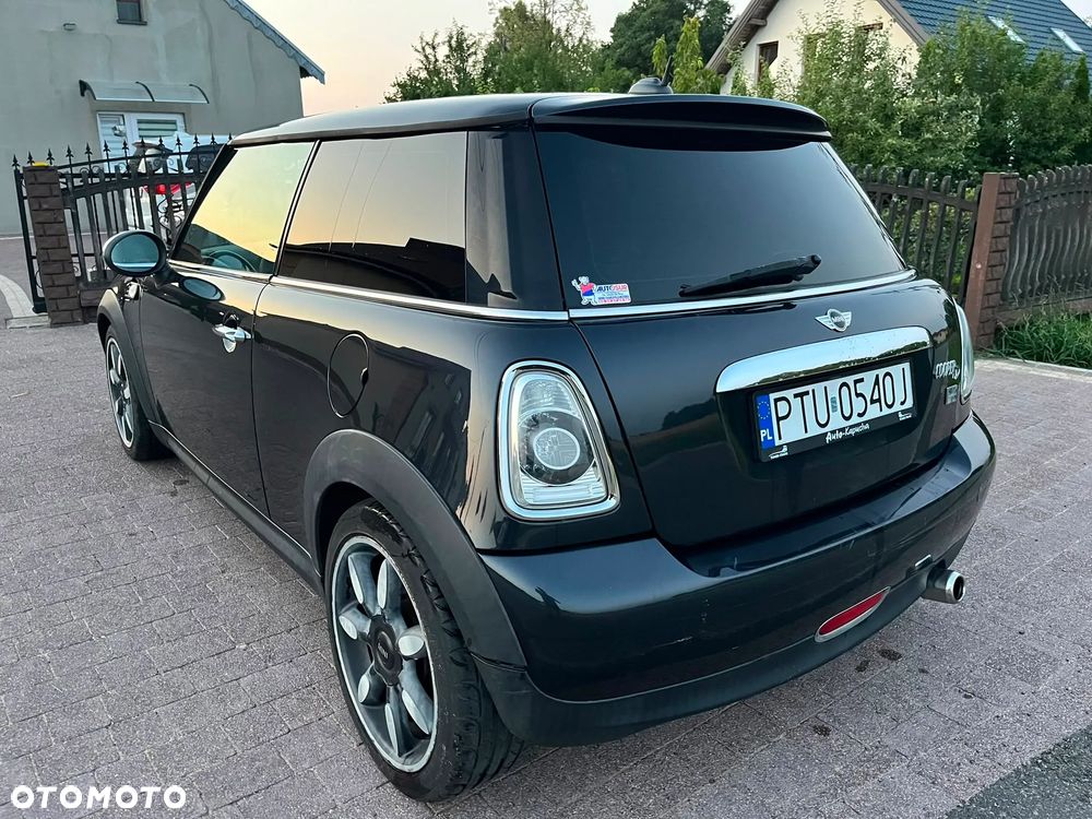 MINI Cooper D - 4