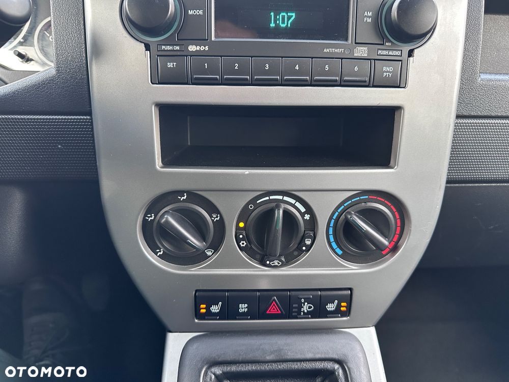 Jeep Compass 2.4 Limited - 17