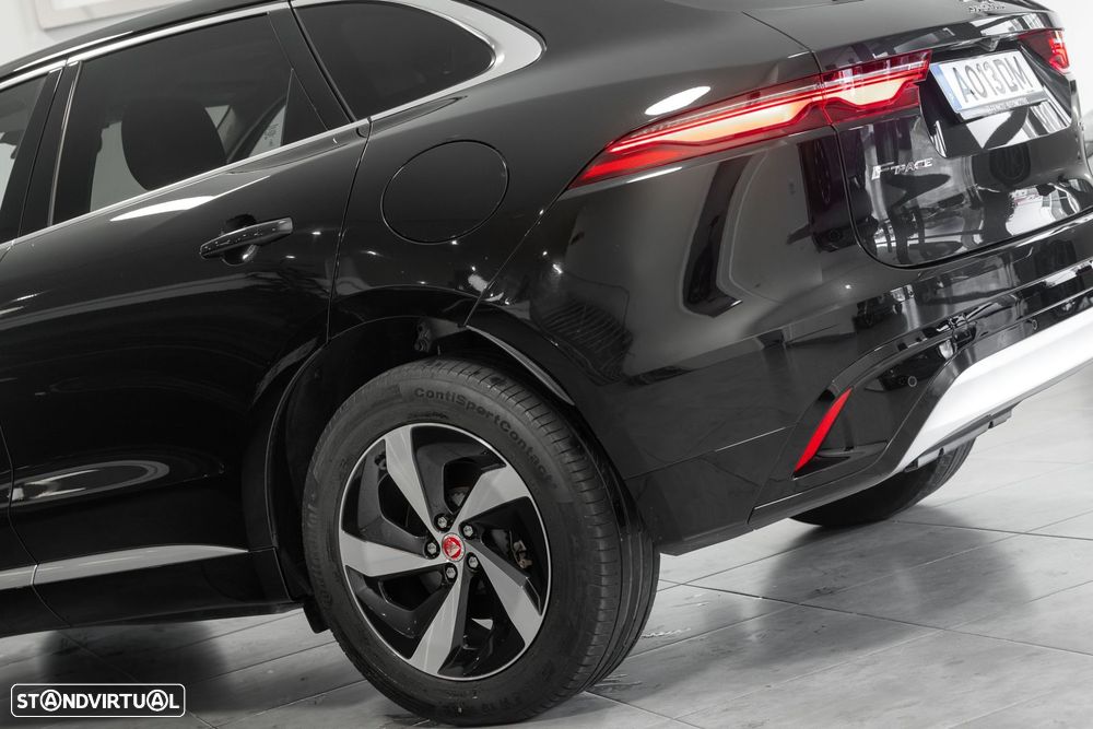 Jaguar F-Pace - 6