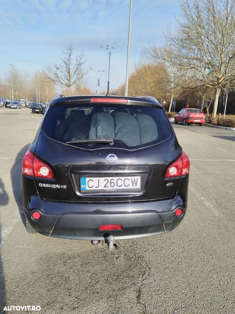 Nissan Qashqai+2 - 8