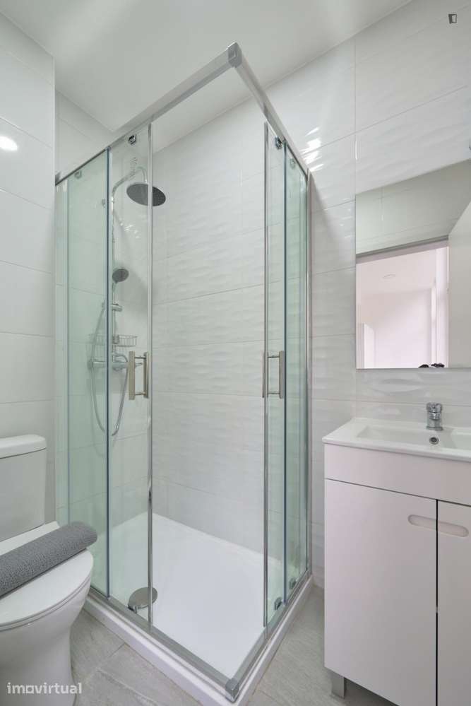 Quarto - localizado em Arroios Lisbon - Grande imagem: 2/60