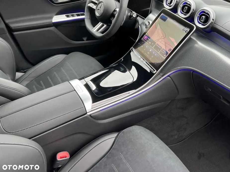 Mercedes-Benz GLC 200 mHEV 4-Matic AMG Line - 12