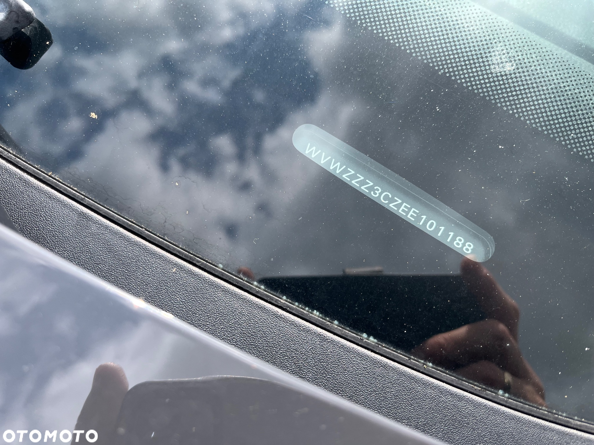 Volkswagen Passat - 10