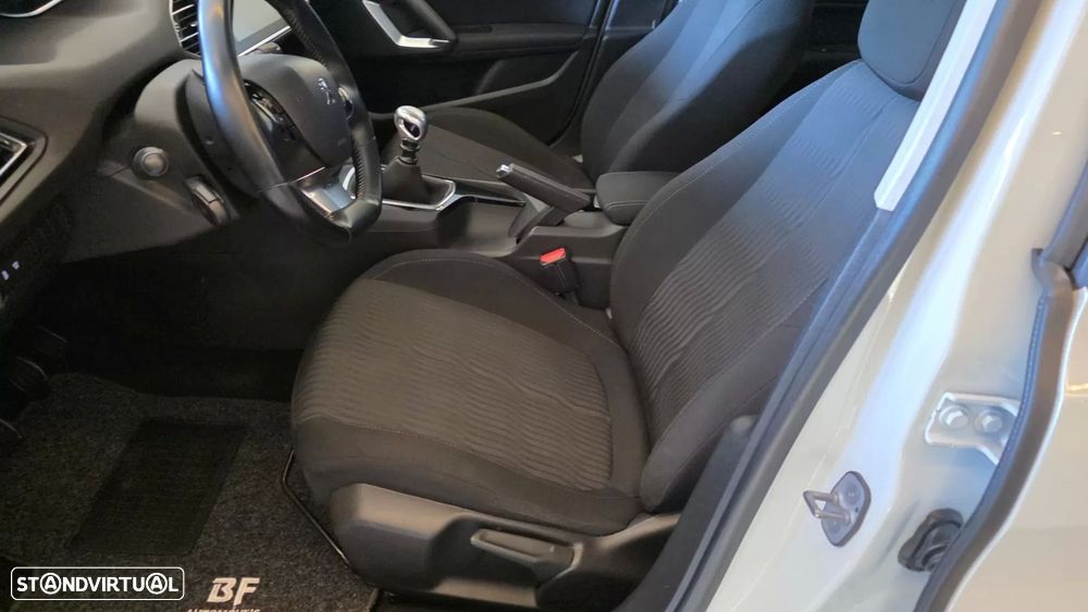 Peugeot 308 SW 1.6 BlueHDi Active - 33