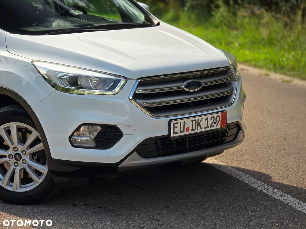 Ford Kuga 2.0 TDCi 4x4 Titanium - 36