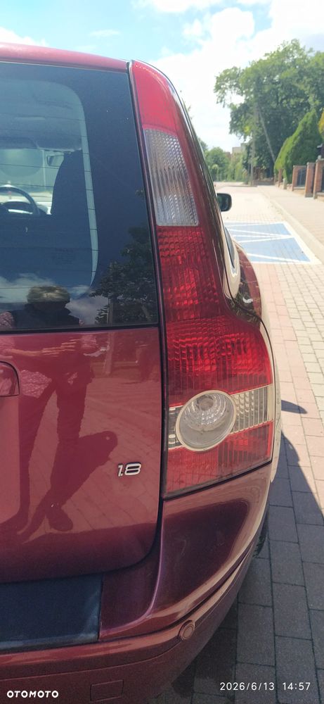 Volvo V50 1.8 Momentum - 10