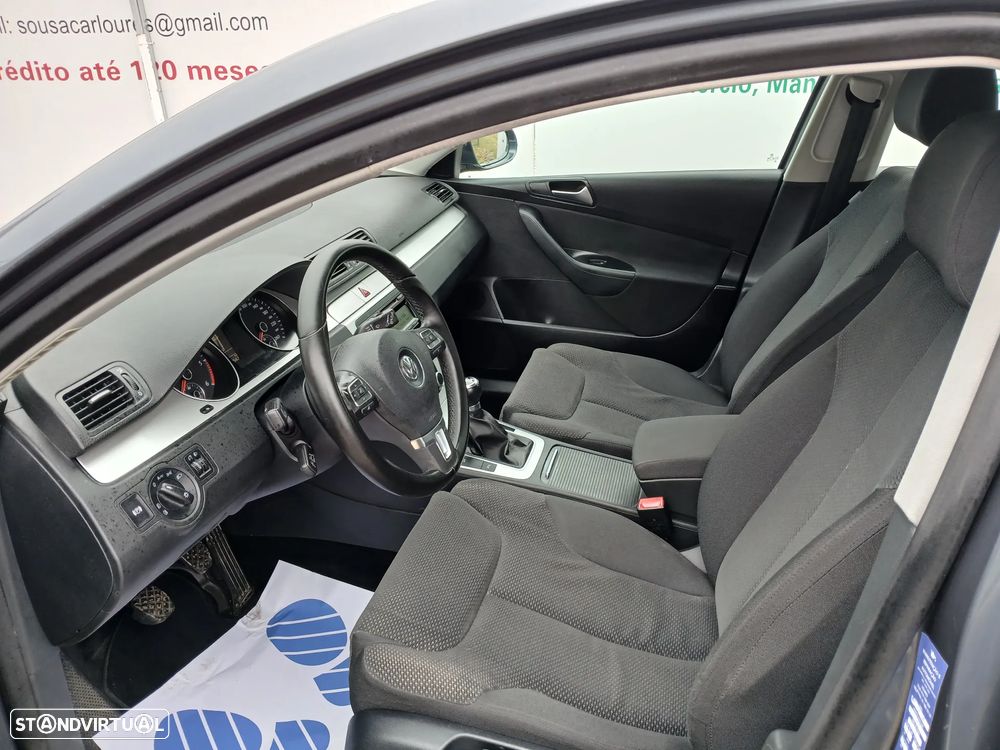 VW Passat 1.6 TDI BlueMotion - 15