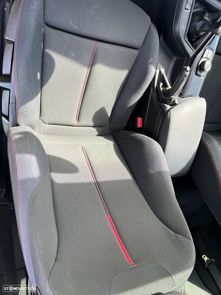 BMW 116 d EDynamics Line Sport - 32